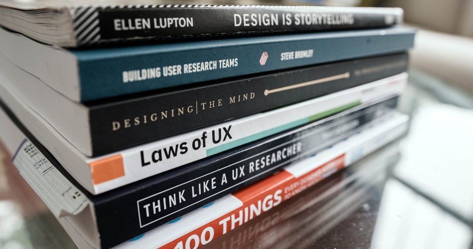UX-Bücher auf Tisch